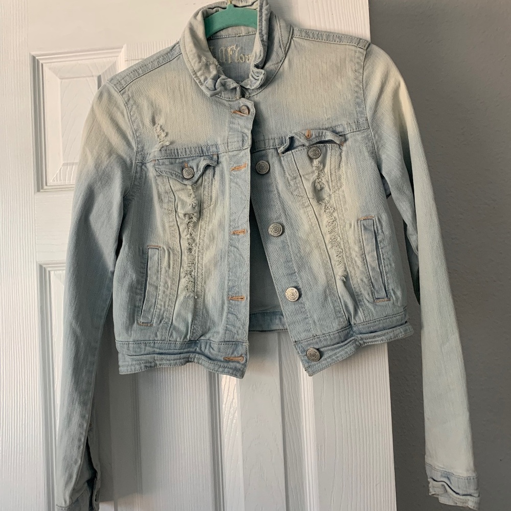 Light wash Jean jacket